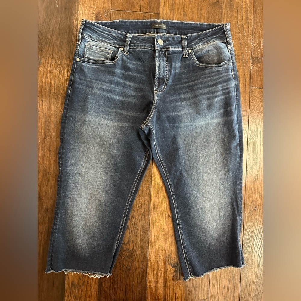 Silver Women's Cropped Boyfriend Jeans- size W16
